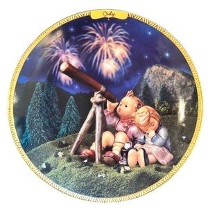 Hummel-M.J. Hummel Seasons of Joy July Platr #6834A